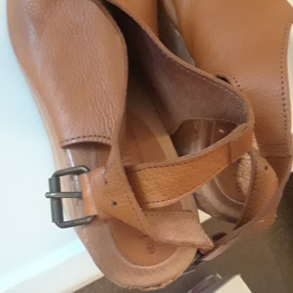 Laocconte wedge shoes size 8 - Picture 2 of 7